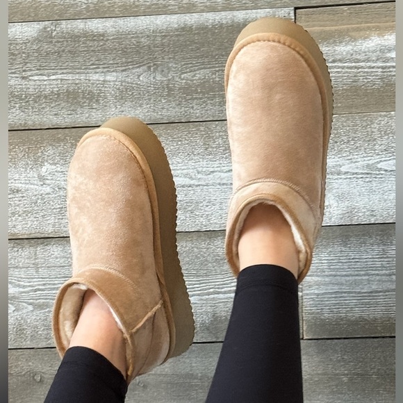 corkys footwear room service camel faux suede platform ankle boot - Picture 3 of 11